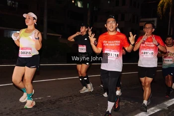 Runner Photo 1812333