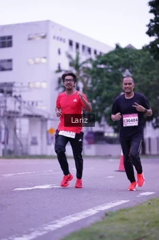 Runner Photo 1812443