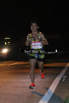 Runner Photo 1812584