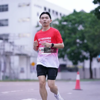 Runner Photo 1812660