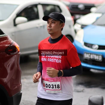 Runner Photo 1812684