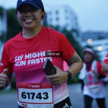 Runner Photo 1812694