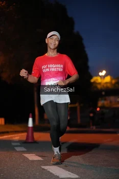 Runner Photo 1812748