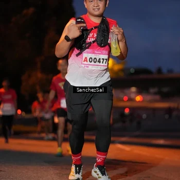 Runner Photo 1813000
