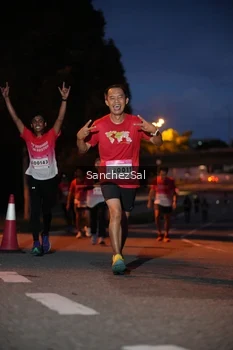 Runner Photo 1813016