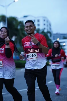Runner Photo 1813066