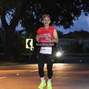 Runner Photo 1813072