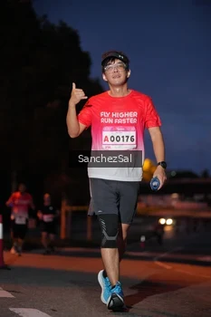 Runner Photo 1813094