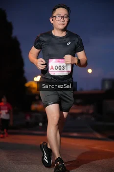 Runner Photo 1813132