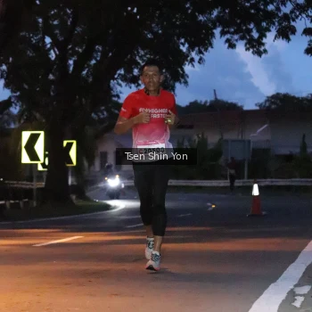 Runner Photo 1813170