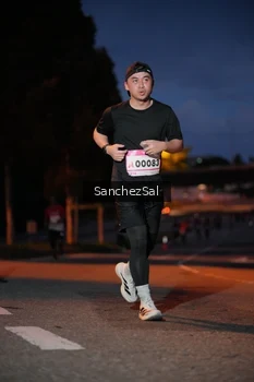 Runner Photo 1813187