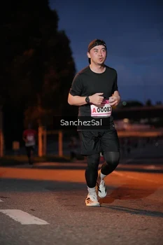 Runner Photo 1813189