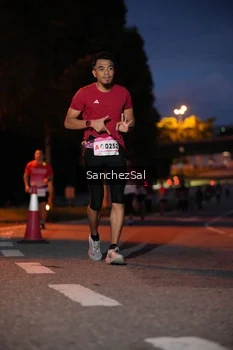 Runner Photo 1813235