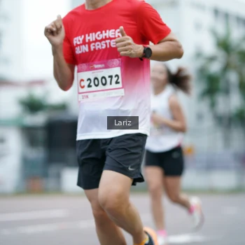 Runner Photo 1813240