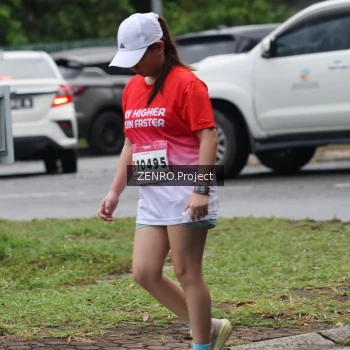 Runner Photo 1813242