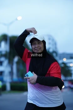 Runner Photo 1813255