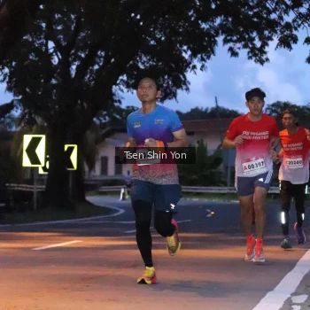 Runner Photo 1813328