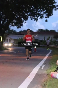 Runner Photo 1813355