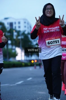 Runner Photo 1813361