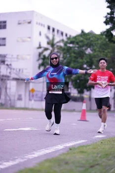 Runner Photo 1813422