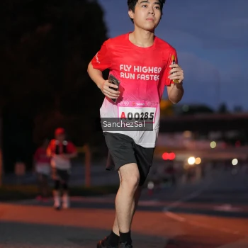 Runner Photo 1813461