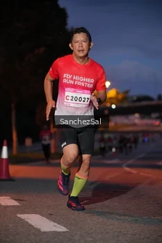 Runner Photo 1813500