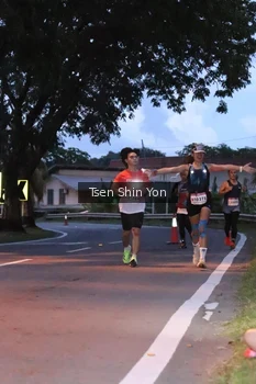 Runner Photo 1813527