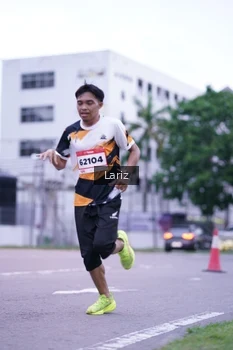 Runner Photo 1813579
