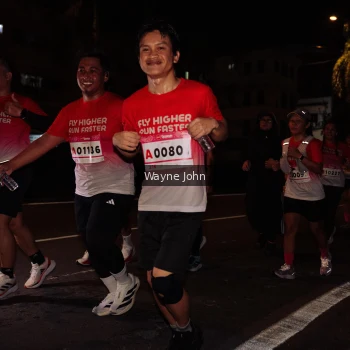 Runner Photo 1813626