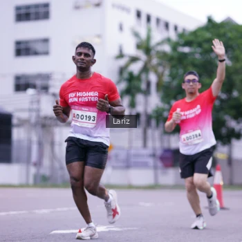 Runner Photo 1813739