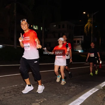 Runner Photo 1813803