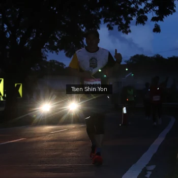 Runner Photo 1813898