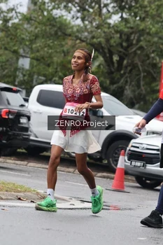 Runner Photo 1813932