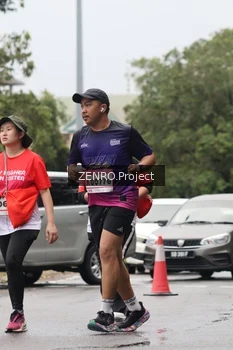 Runner Photo 1814023