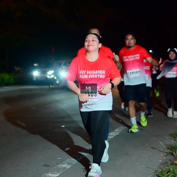 Runner Photo 1814068