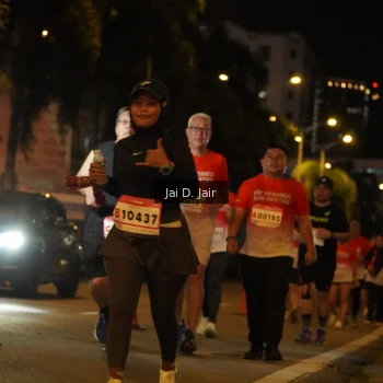 Runner Photo 1814070