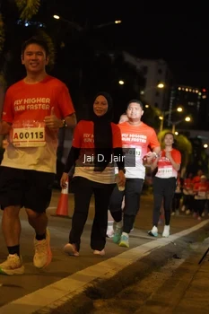 Runner Photo 1814174