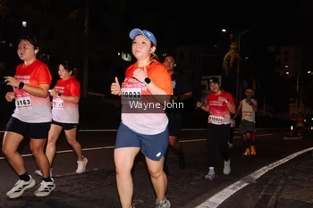 Runner Photo 1814290