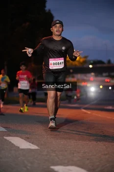Runner Photo 1814409
