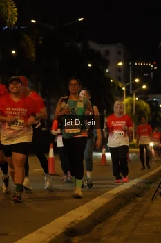 Runner Photo 1814437