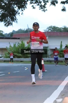 Runner Photo 1814449