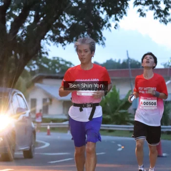 Runner Photo 1814457