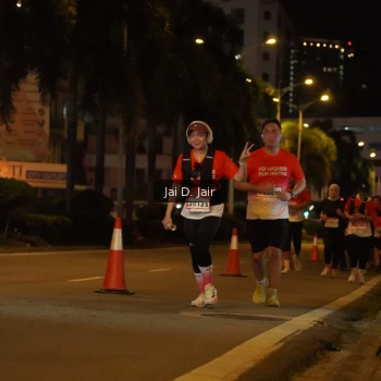 Runner Photo 1814511