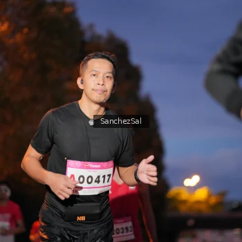 Runner Photo 1814556