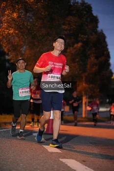 Runner Photo 1814607