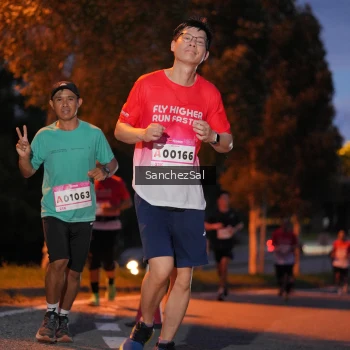 Runner Photo 1814609
