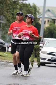 Runner Photo 1814626