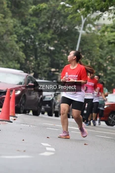 Runner Photo 1814647