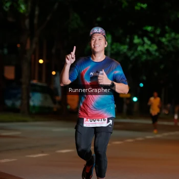 Runner Photo 1814655