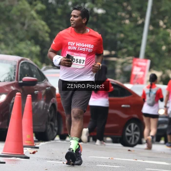 Runner Photo 1814797